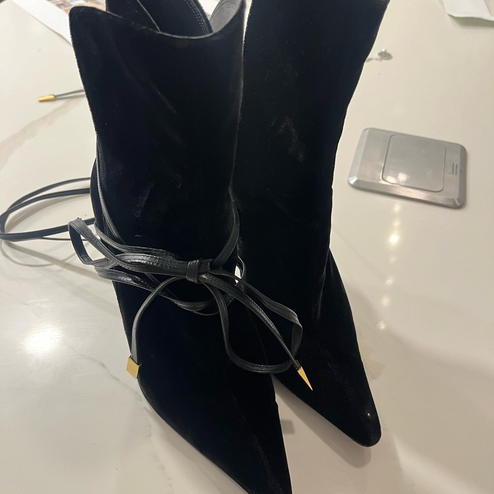 Velvet versace boots